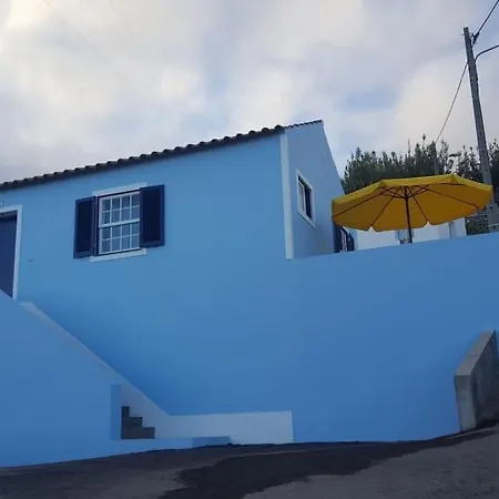 Ferienhaus Sunrise House Prainha (Sao Roque do Pico)